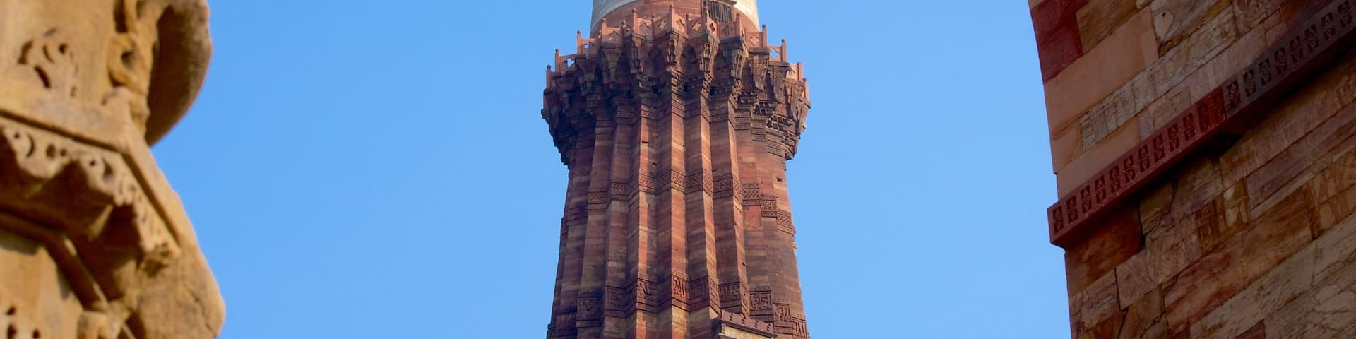 Qutub Minar featuring heritage architecture
