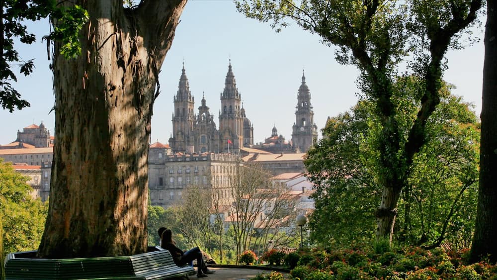 Santiago de Compostela welches beinhaltet historische Architektur, Kirche oder Kathedrale und Park