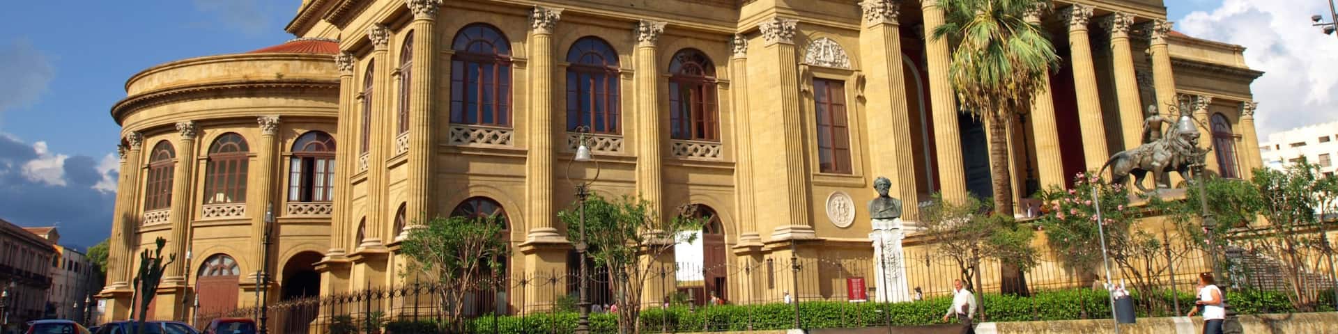 Palermo featuring heritage architecture and street scenes