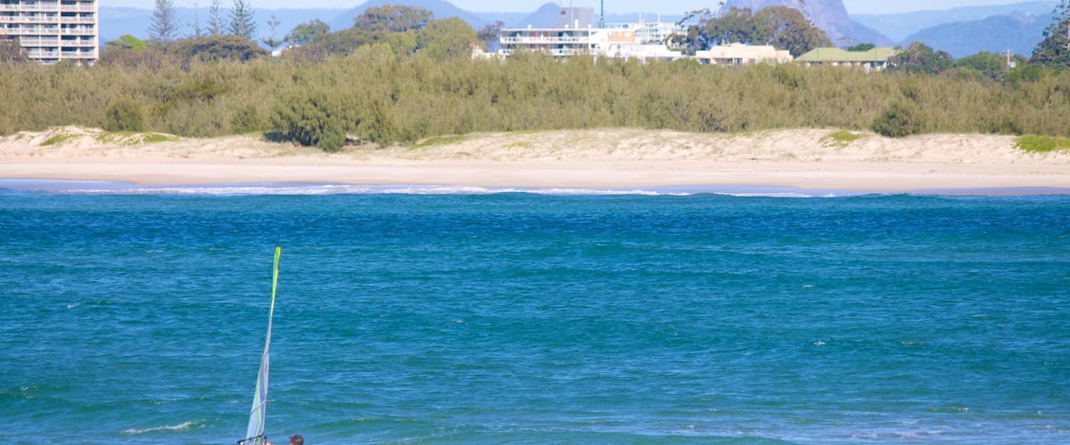 Golden Beach showing general coastal views and windsurfing