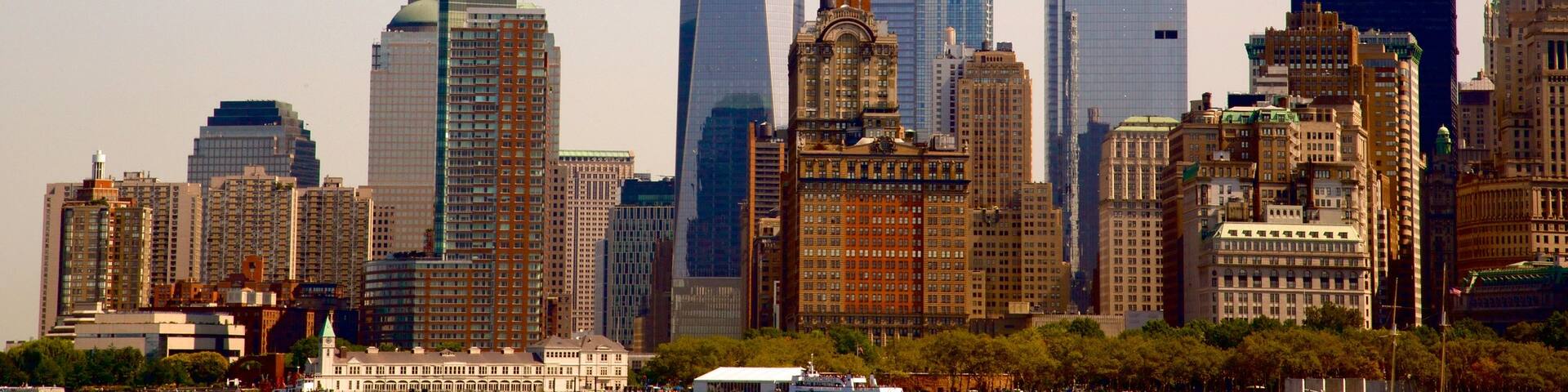 One World Trade Center featuring a city