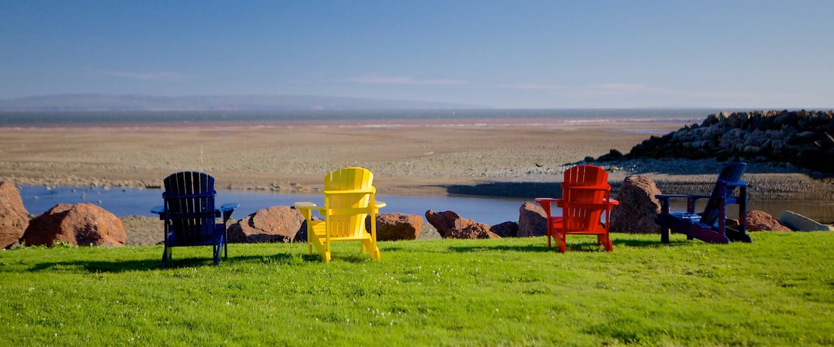 Alma featuring general coastal views and landscape views