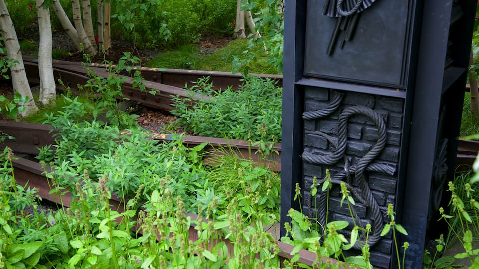 The High Line Park which includes a park
