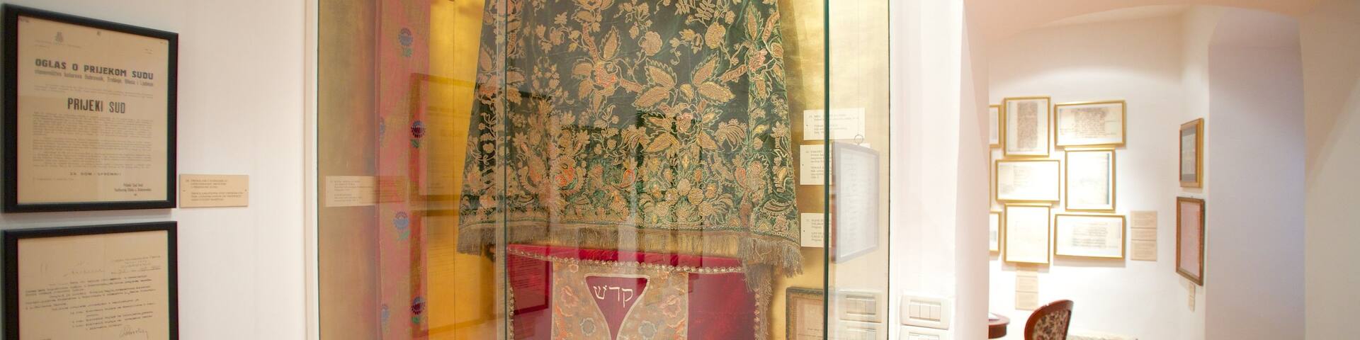 Dubrovnik Synagogue which includes interior views