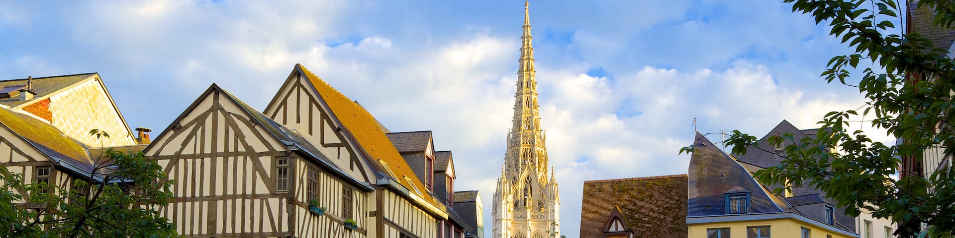 Rouen mettant en vedette patrimoine architectural et petite ville ou village
