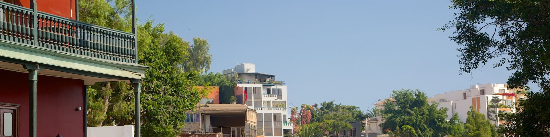 Bridge of Sighs which includes a city and a small town or village