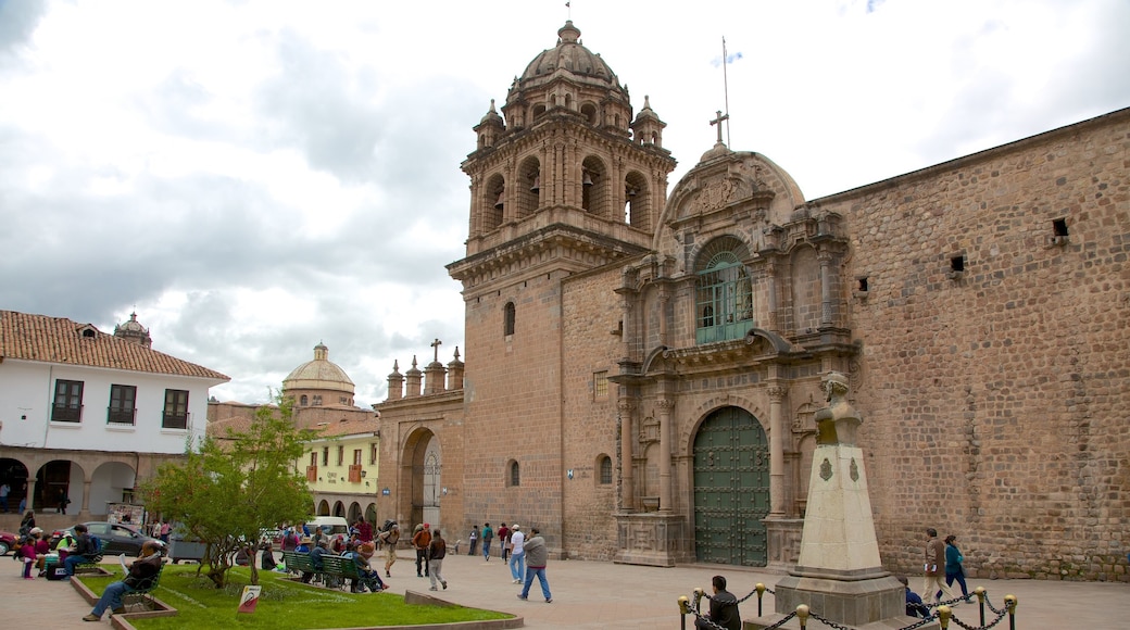 La Merced Church showing a church or cathedral