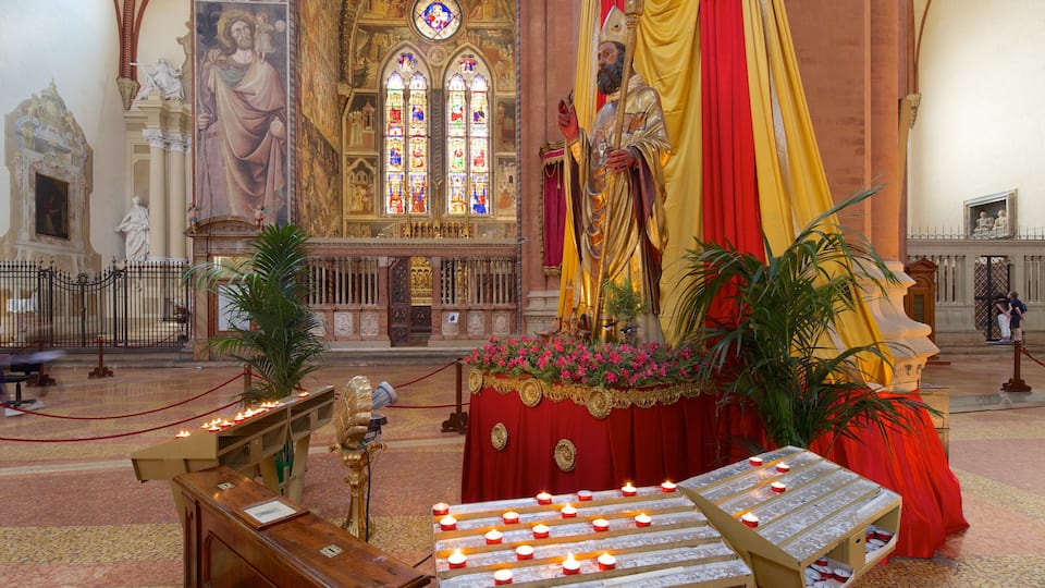 Basilica of San Petronio featuring interior views, a church or cathedral and religious elements