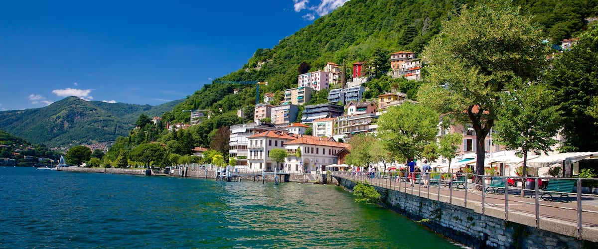 Como showing a house, a coastal town and a bay or harbour