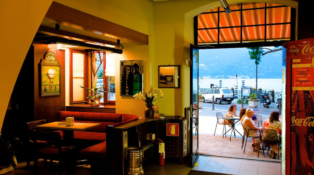 Menaggio which includes interior views, dining out and cafe scenes