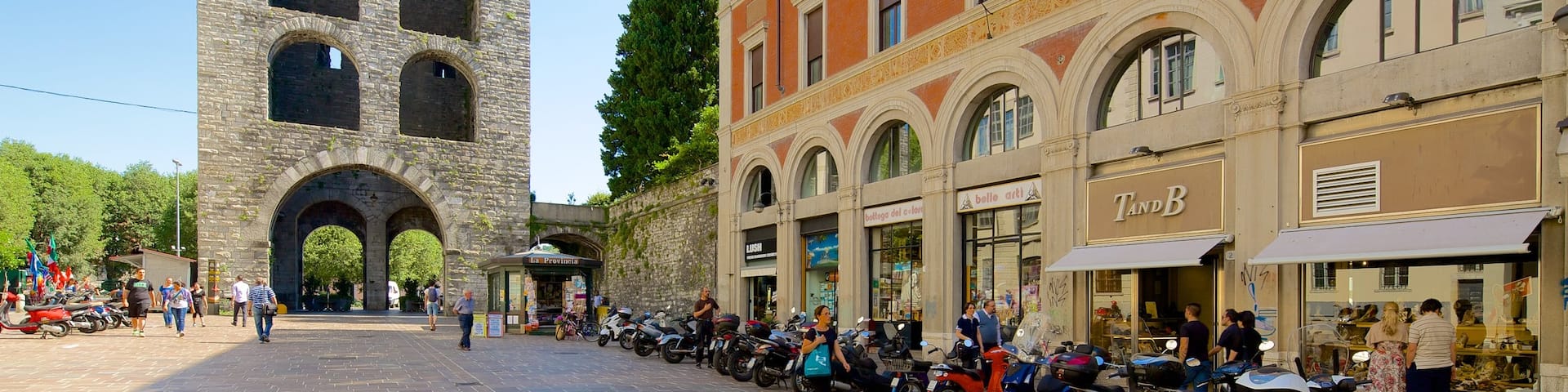 Piazza Vittoria which includes heritage architecture and a square or plaza