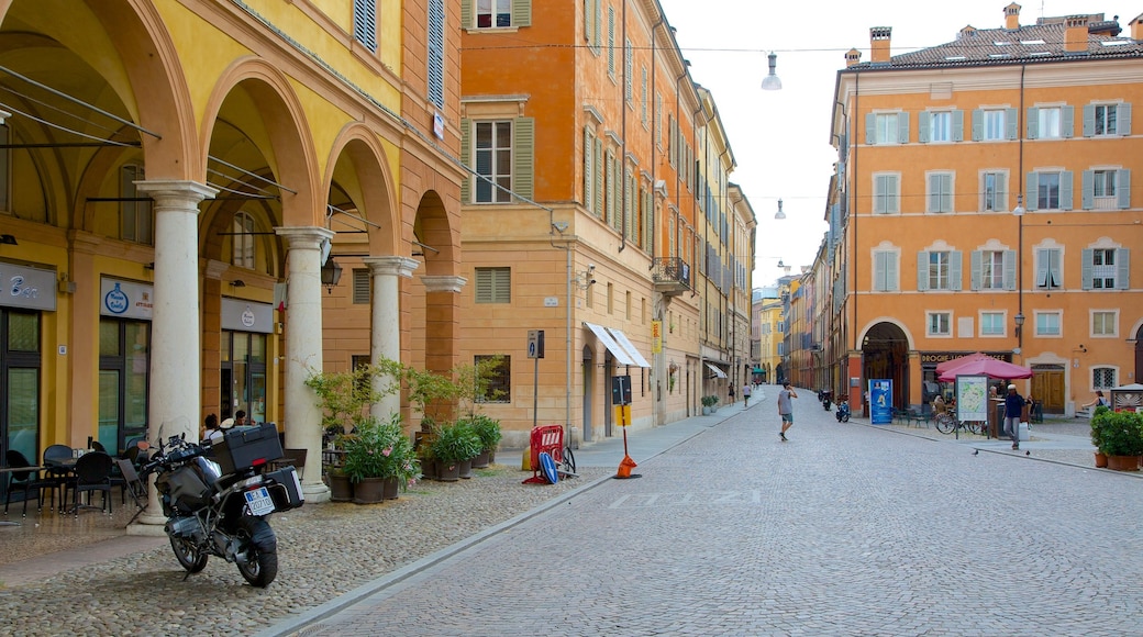 Modena toont een plein en een stad