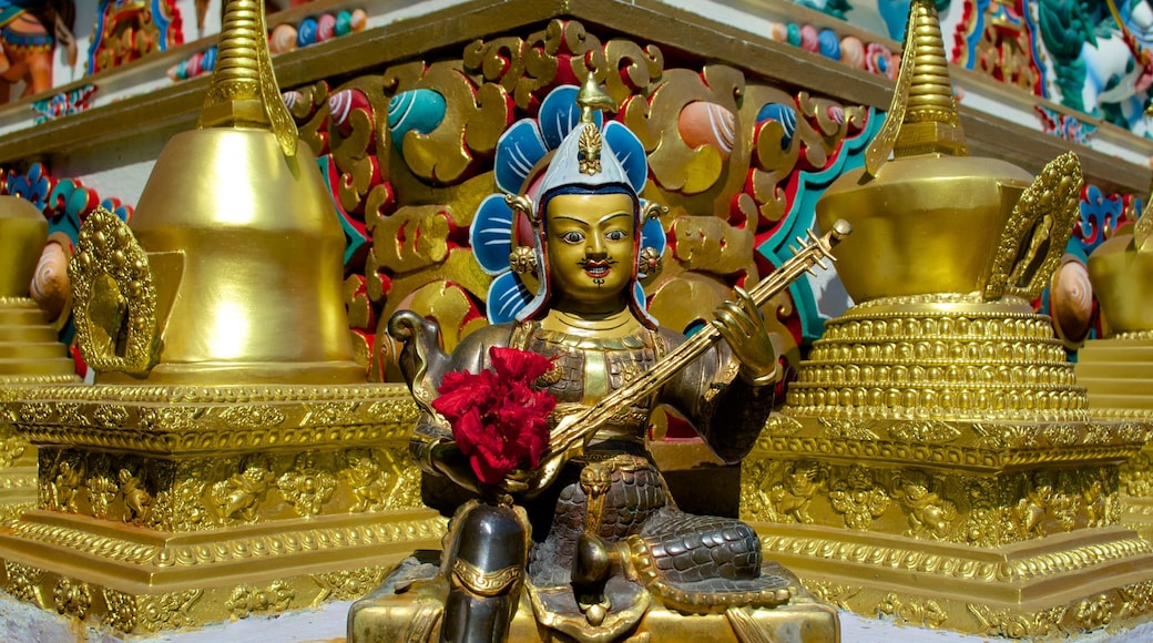 Kopan Monastery showing heritage elements, a statue or sculpture and religious elements