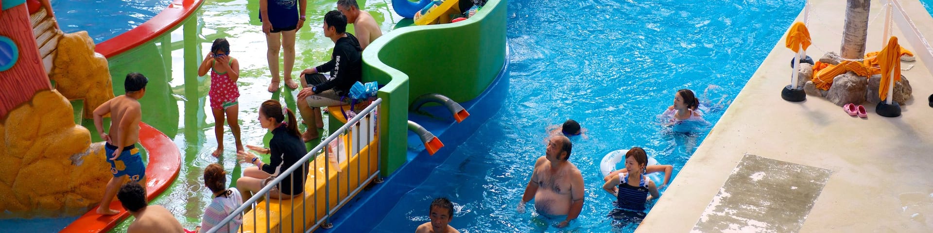 Spa World showing a pool, interior views and rides