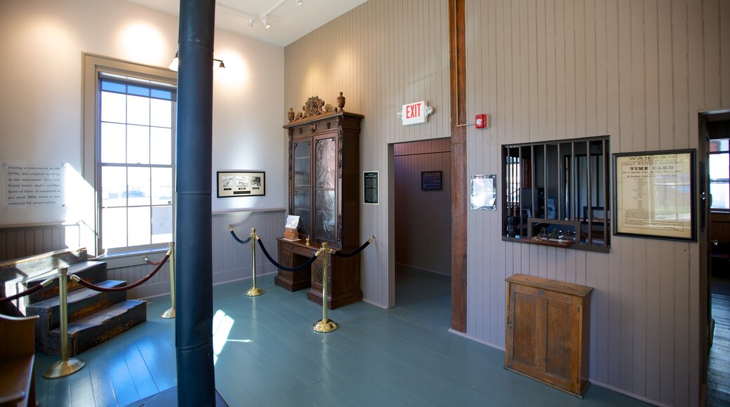 Lincoln Depot showing interior views and heritage elements