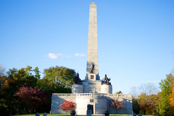 Lincoln\'s Tomb das einen Friedhof