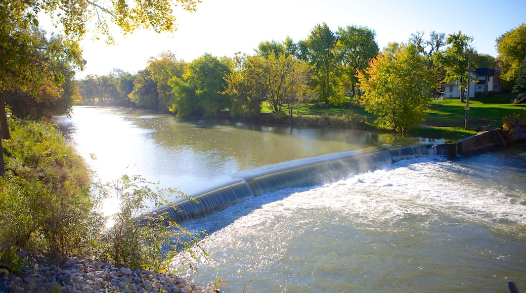 Pontiac featuring a river or creek and a park