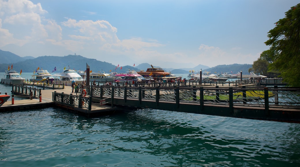 Shueishe Pier which includes a bay or harbor and a lake or waterhole