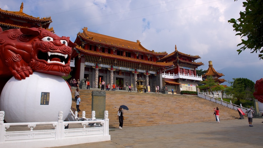 Wen Wu Chao featuring a temple or place of worship and heritage elements
