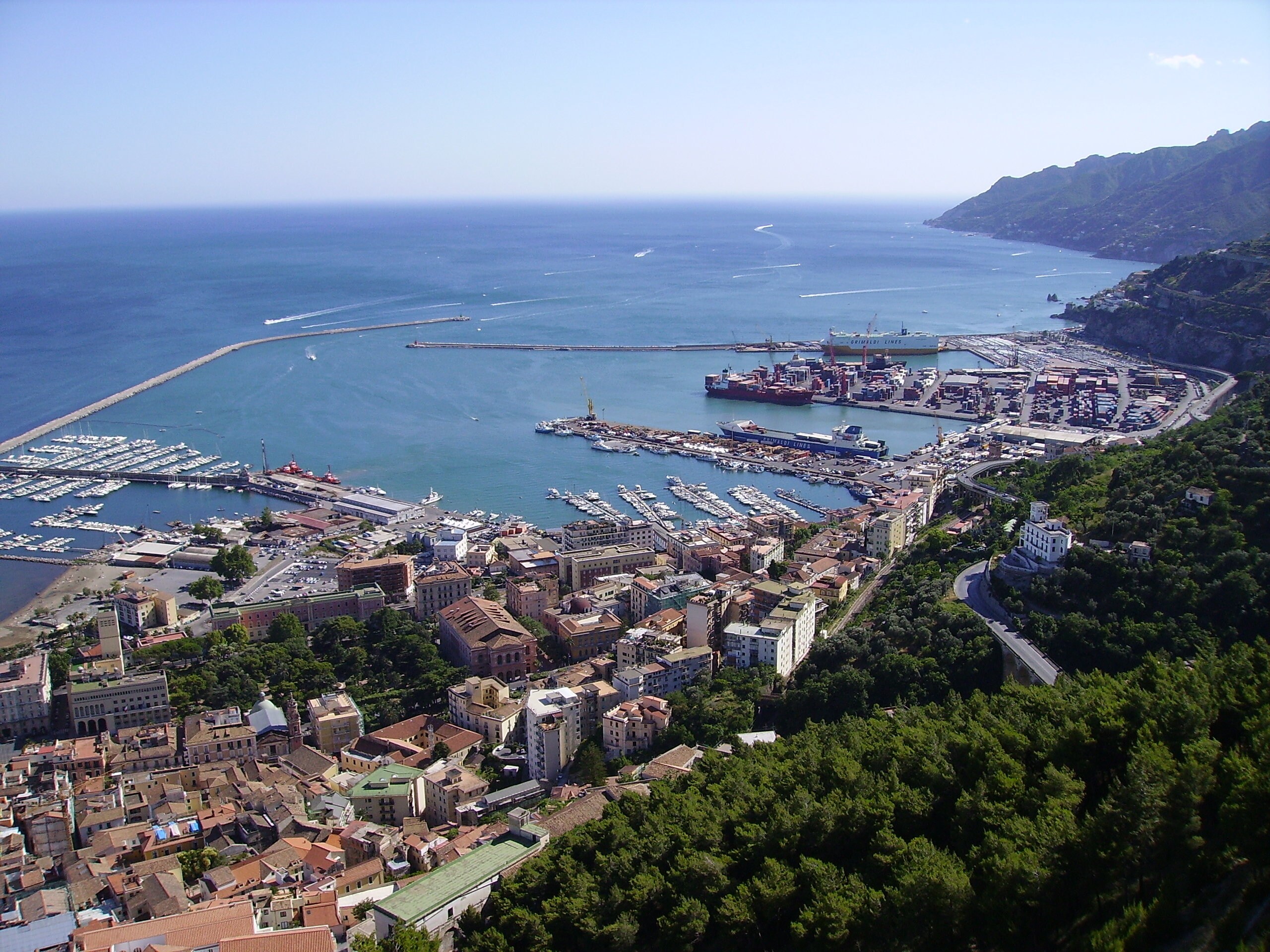 Spiagge per nudisti in Italia la Top 10 Spiagge per nudisti in Italia la Top 10