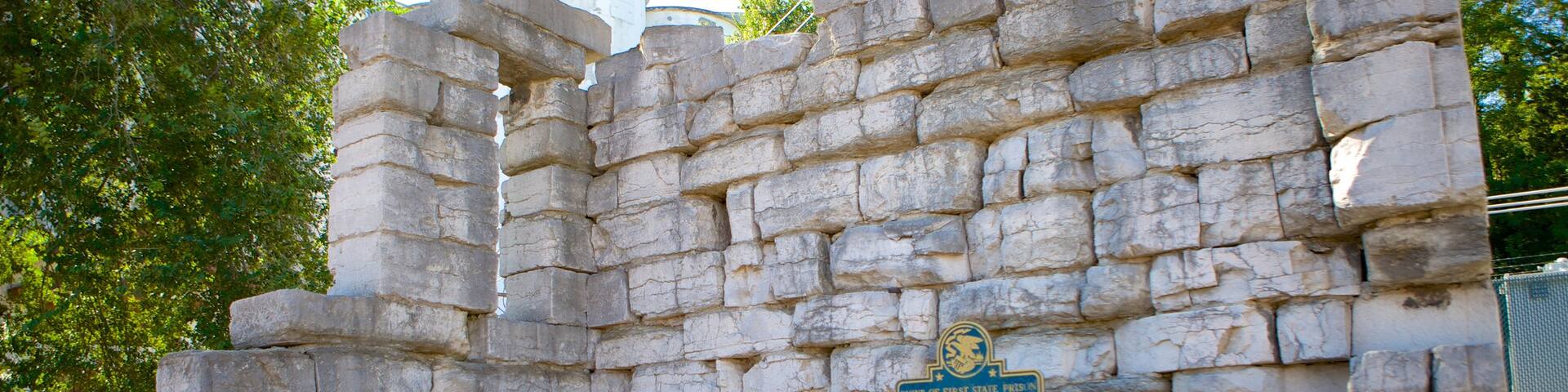 Alton featuring heritage elements