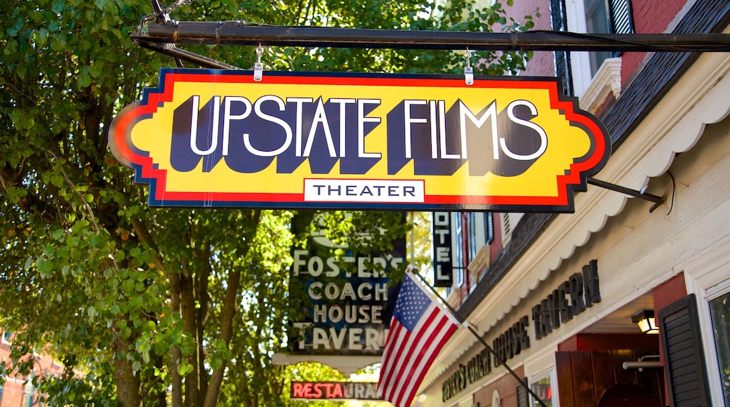 Rhinebeck showing signage and a city