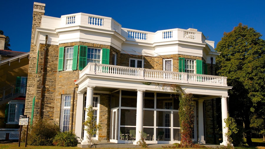 Franklin D. Roosevelt Presidential Library and Museum featuring heritage architecture and heritage elements