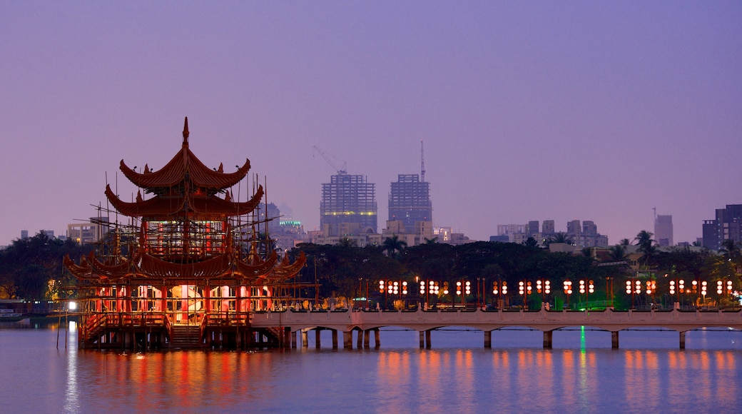 Spring and Autumn Pavillions featuring a lake or waterhole, a temple or place of worship and a city