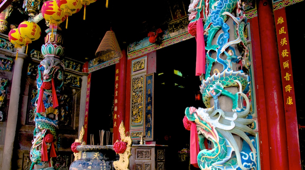 Tianhou Temple which includes a temple or place of worship