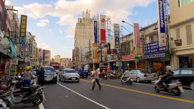 Hengchun featuring a city