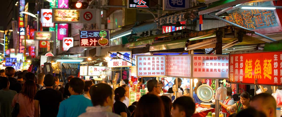 ตลาดกลางคืน Liuhe ซึ่งรวมถึง เมือง, วิวกลางคืน และ ตลาด