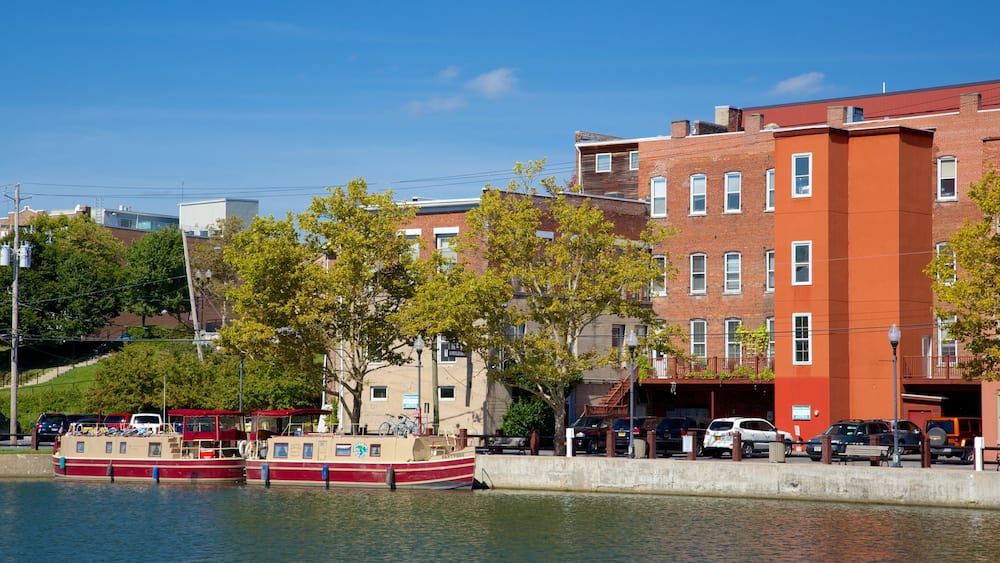 Seneca Falls showing heritage architecture and a river or creek
