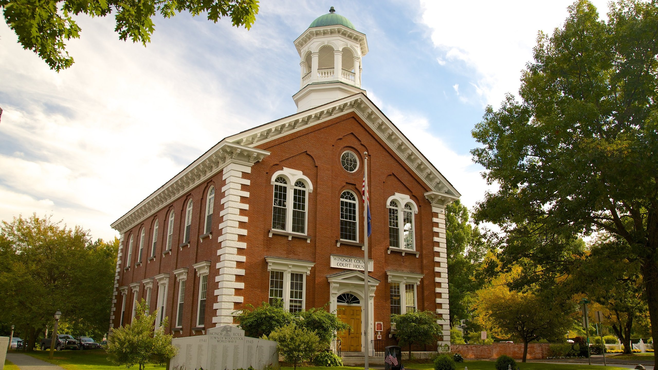 Woodstock featuring heritage architecture