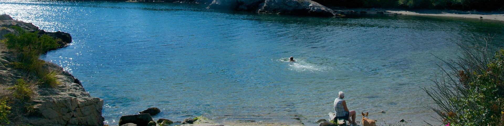 Fort Wetherill State Park showing general coastal views