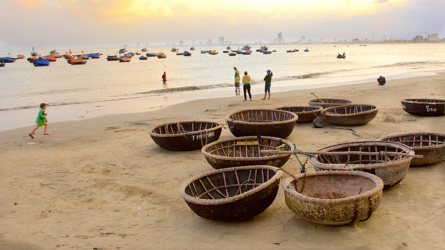 Da Nang og byder på en strand