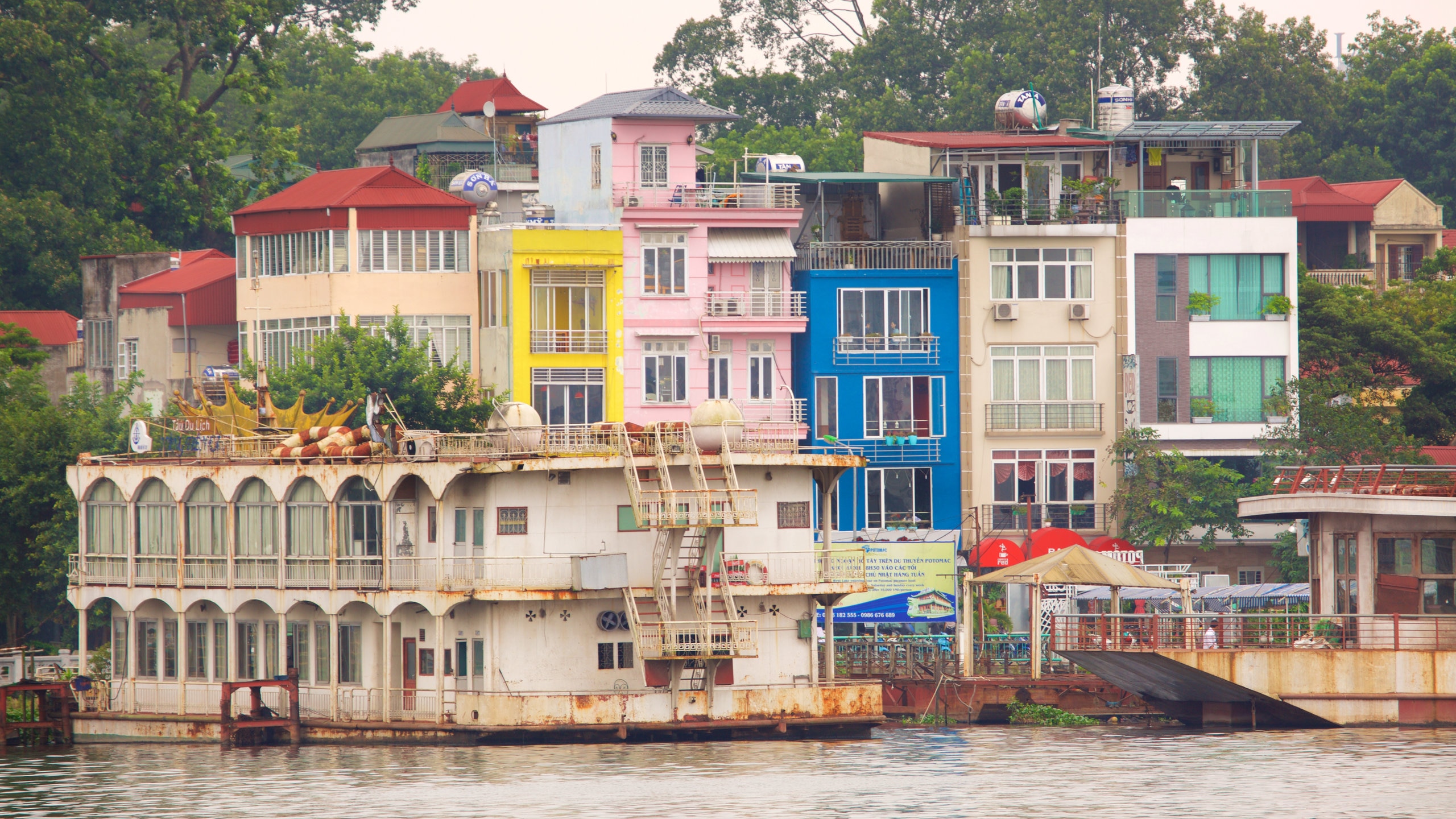 Exploring the Charm of Ho Tay in Hanoi