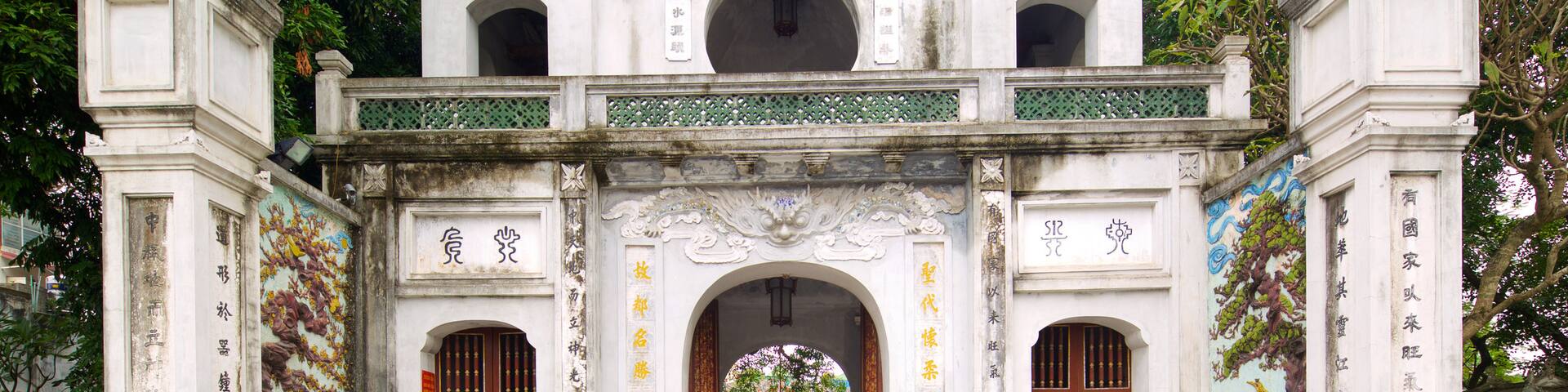 クアンタン寺 フィーチャー 寺院あるいは礼拝所 と 宗教的要素