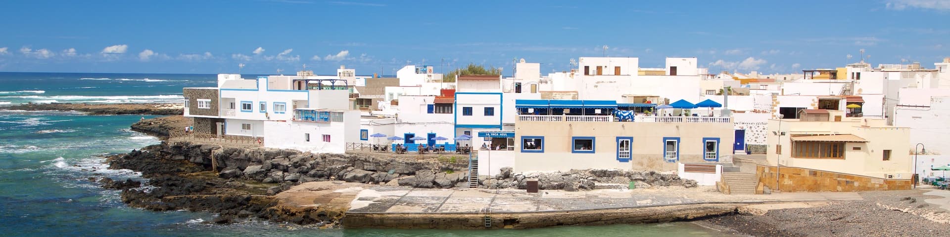 El Cotillo showing general coastal views, a coastal town and rugged coastline