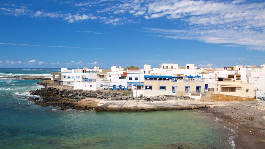 El Cotillo che include località costiera, costa rocciosa e vista della costa