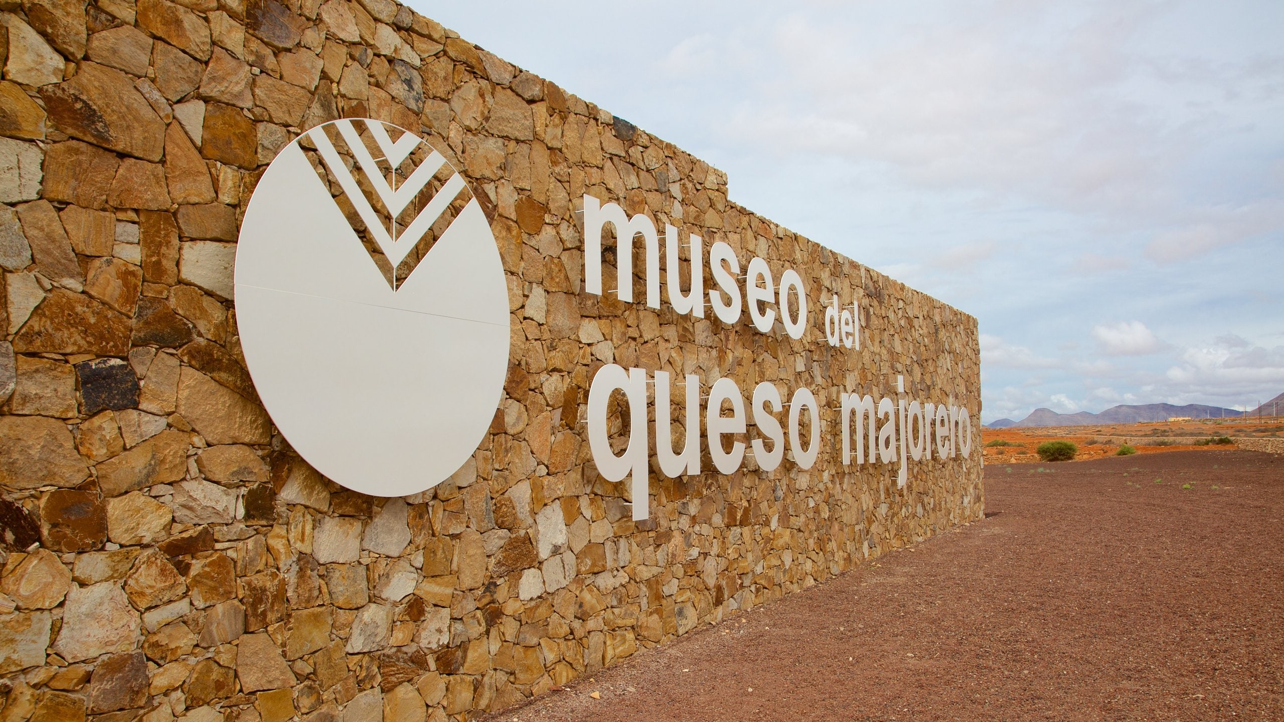Antigua showing signage