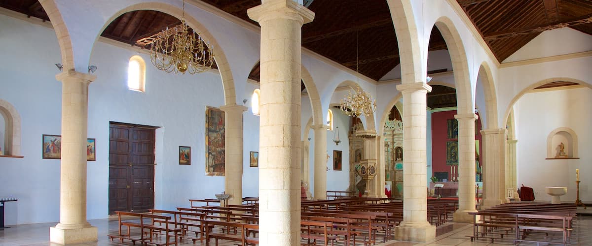 La Oliva which includes heritage architecture, heritage elements and a church or cathedral