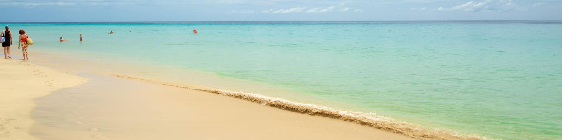 Jandía Playa mit einem Strand und allgemeine Küstenansicht