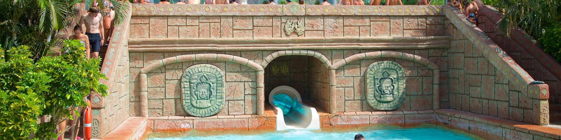 Siam Park showing a waterpark