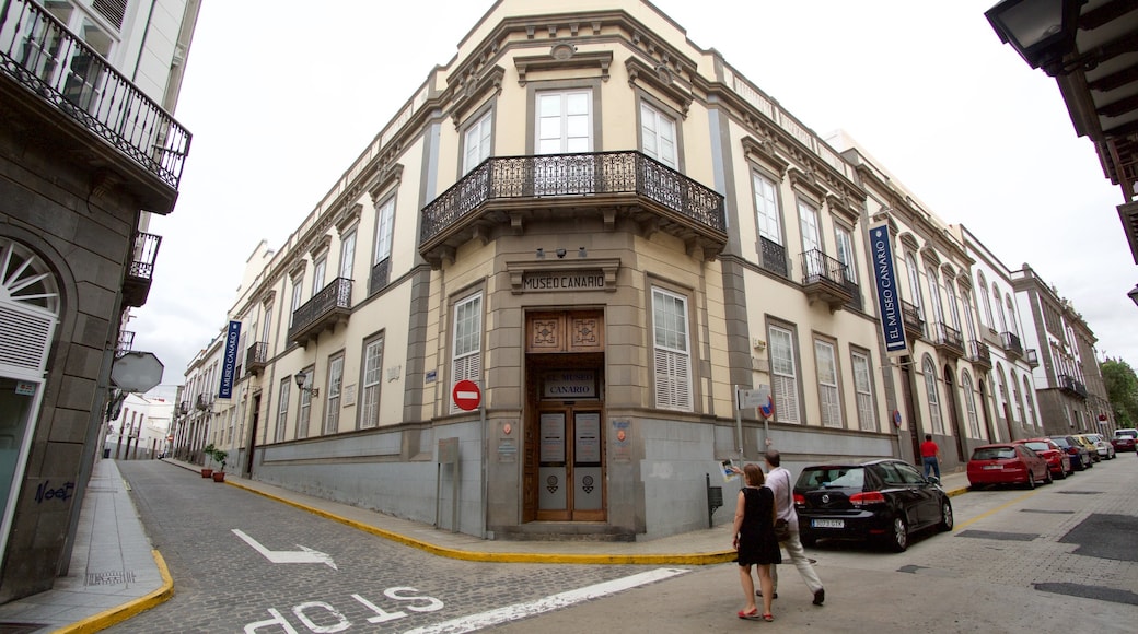 Museo Canario mostrando patrimonio de arquitectura