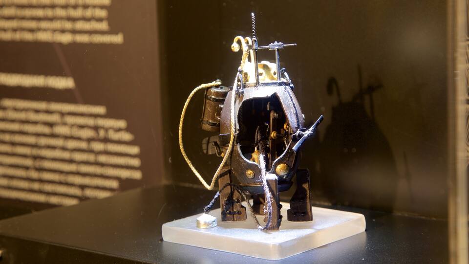 Tallinn showing interior views