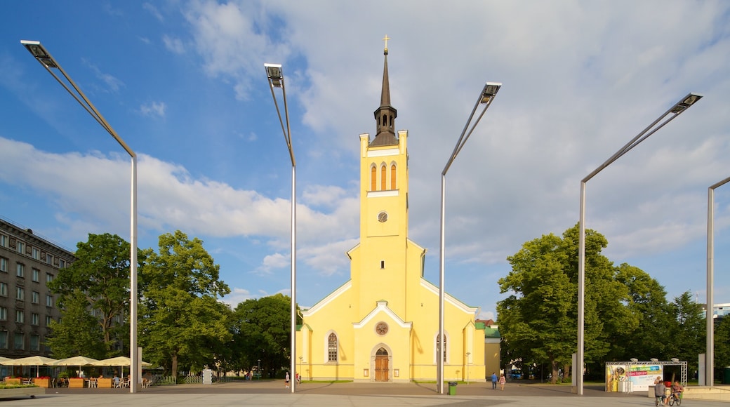 Tallinn which includes a square or plaza and heritage architecture