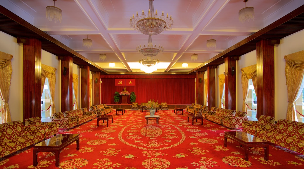 Reunification Palace showing interior views and a castle