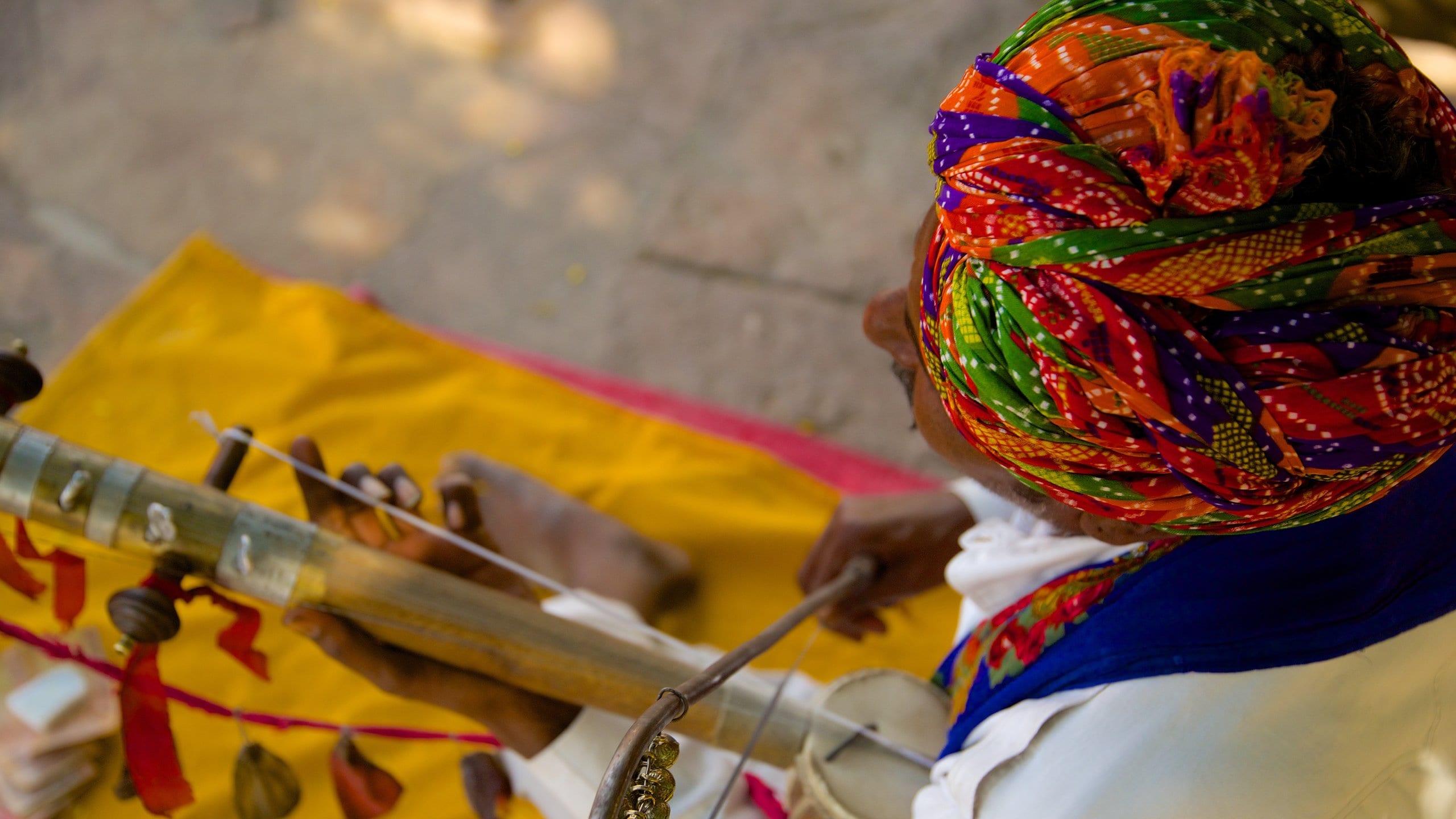 Jaswant Thada which includes performance art as well as an individual male