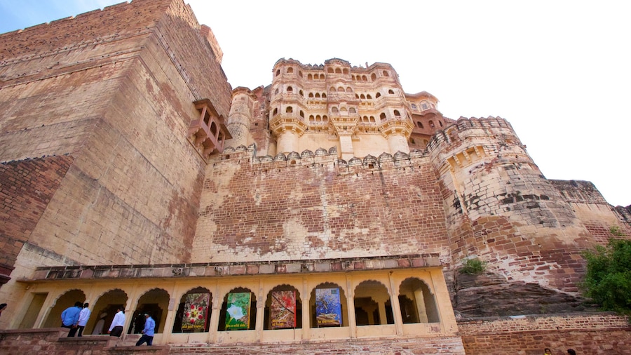 Mehrangarh Fort featuring heritage architecture, heritage elements and a castle