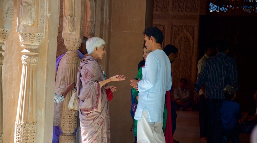 ISKCON Temple showing heritage architecture, heritage elements and a temple or place of worship